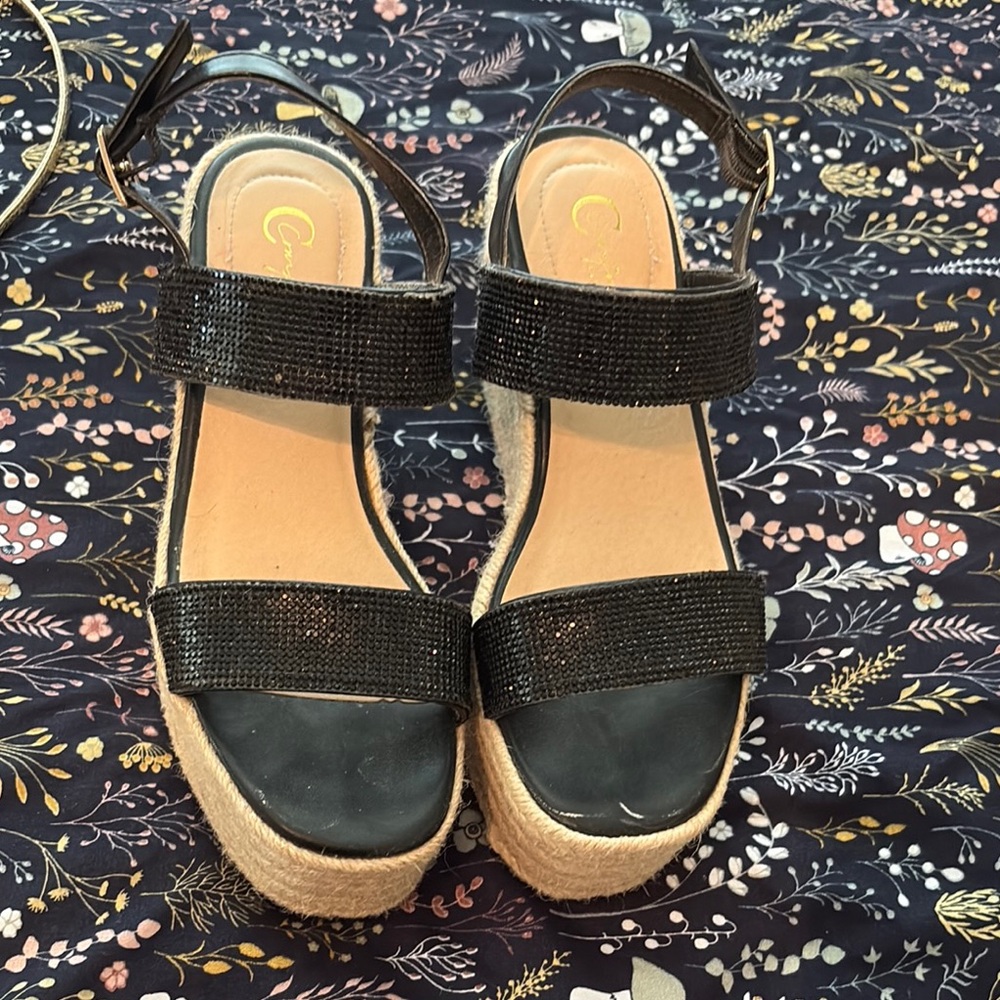 Elegant Black Wedge Sandals